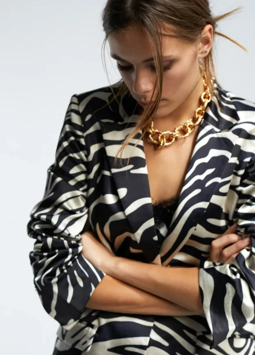 Blazer estampada cebra