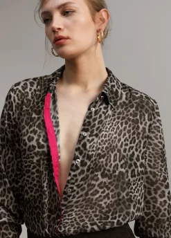 Blusa detalle contraste