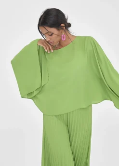 Blusa/capa satinada