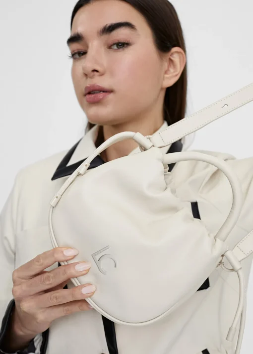 Bolso bandolera con logo
