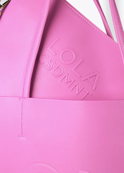 Bolso shopper con logo en relieve