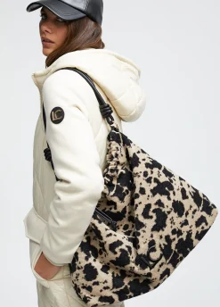 Bolso tejido animal