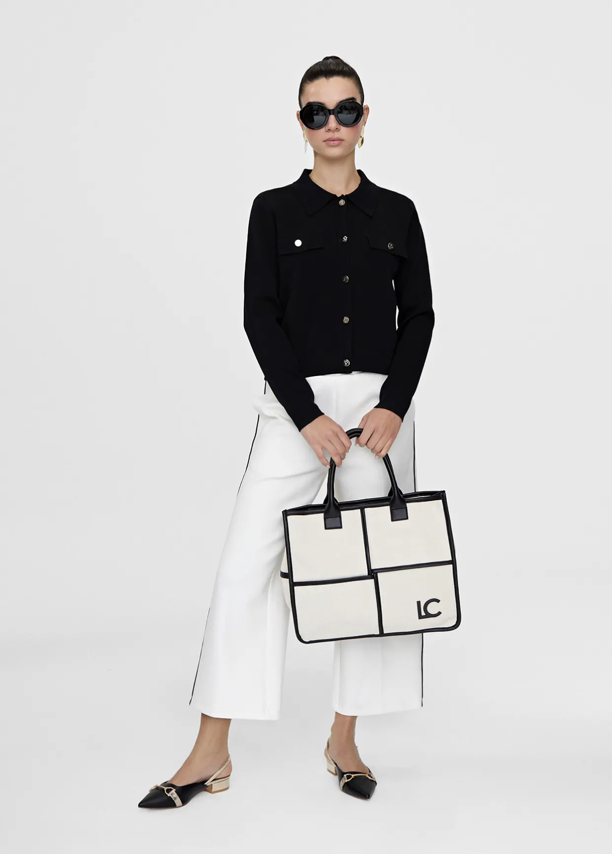 Bolso tipo shopper blanco y negro