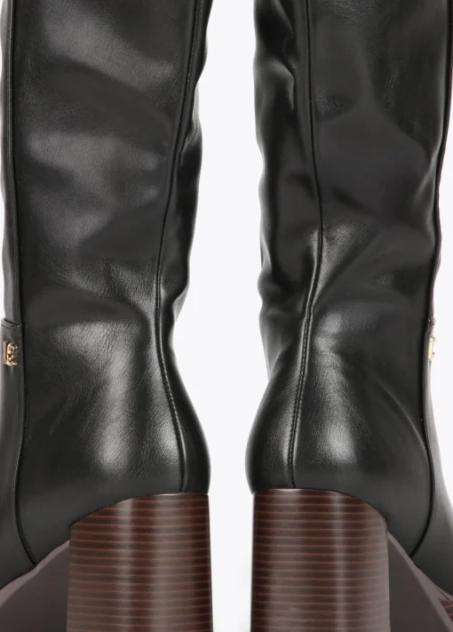 Bota de cana alta