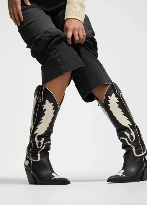 Bota estilo cowboy