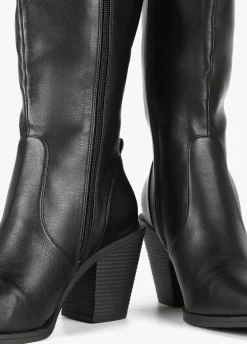 Bota estilo cowboy caña alta