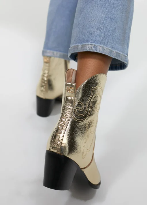 Botín estilo cowboy