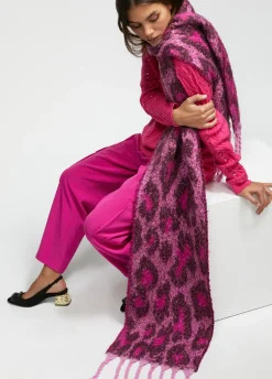 Bufanda animal print y flecos