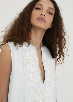 Caftan corto con bordado