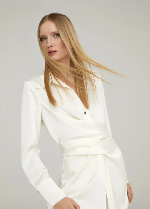 Camisa anudada