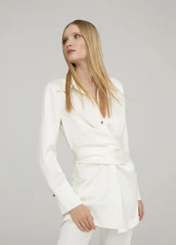 Camisa anudada
