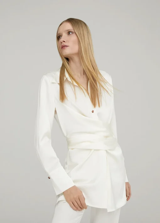Camisa anudada