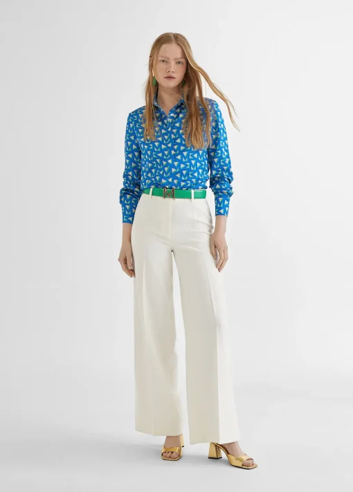 Camisa azul estamapada