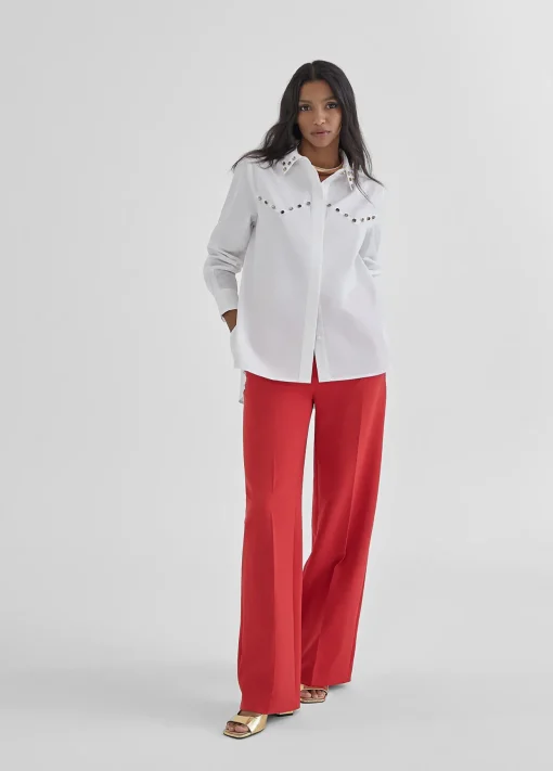 Camisa con detalle joyas