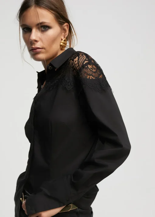 Camisa con encaje