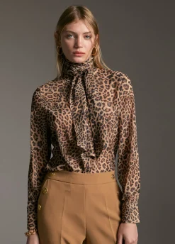 Camisa con lazada