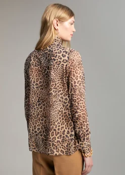 Camisa con lazada