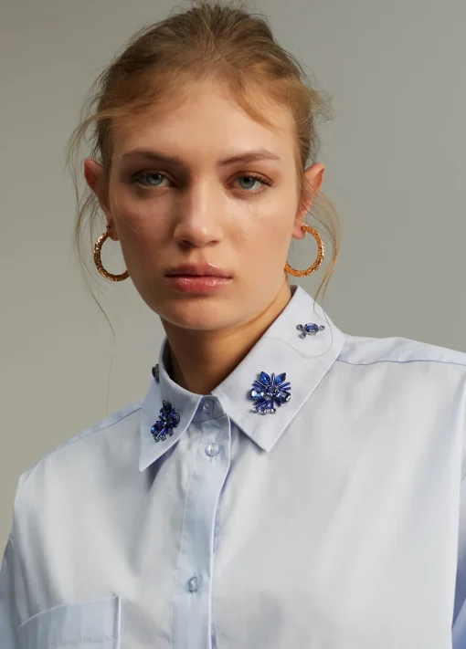 Camisa detalle joya