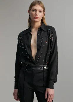 Camisa detalle joyas