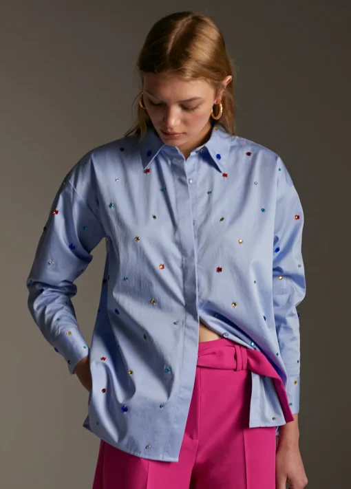Camisa detalle joyas