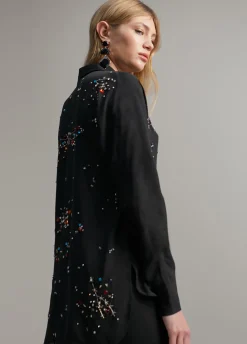 Camisa detalle joyas