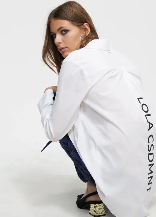 Camisa detalle logo