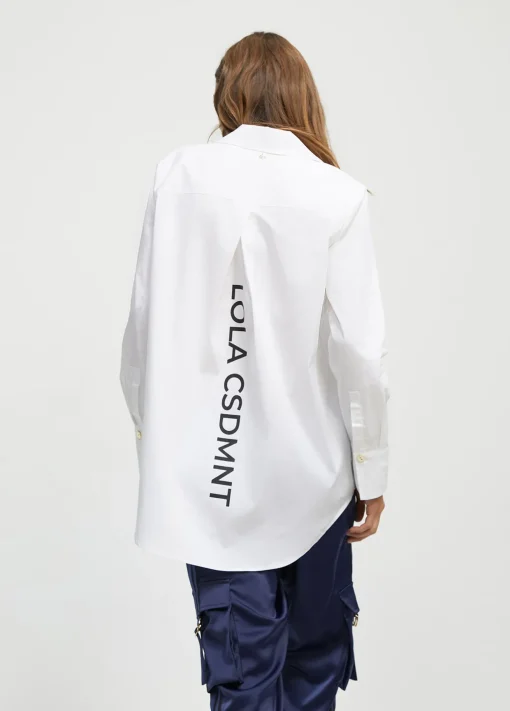 Camisa detalle logo