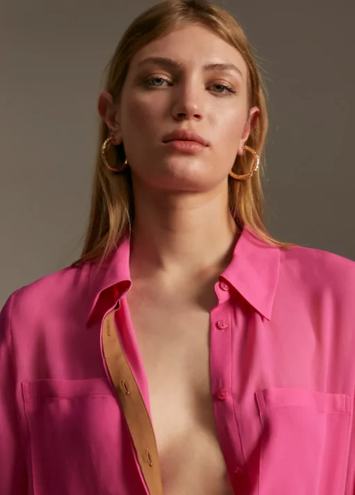 Camisa transparencia bolsillos