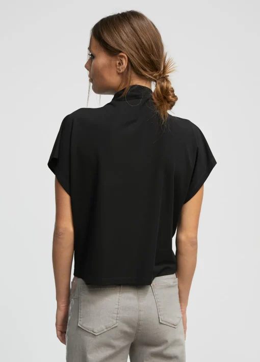 Camiseta cuello perkins