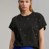 Camiseta detalle joyas