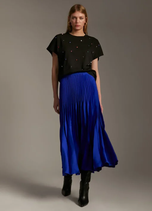 Camiseta detalle joyas