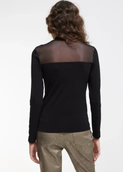 Camiseta detalle transparencia