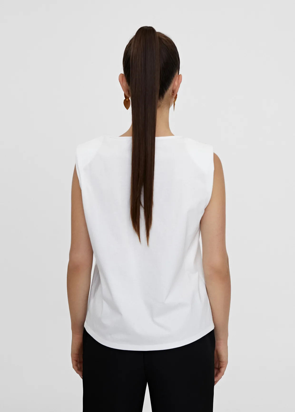 Camiseta hombreras strass