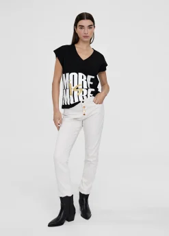 Camiseta more is more
