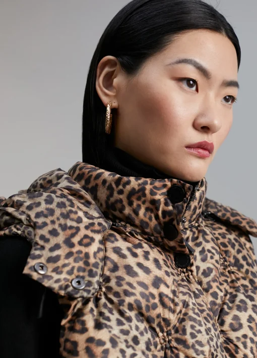 Chaleco acolchado animal print