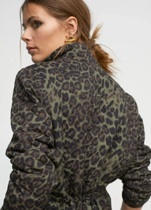 Chaqueta animal print