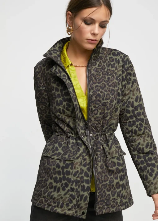 Chaqueta animal print