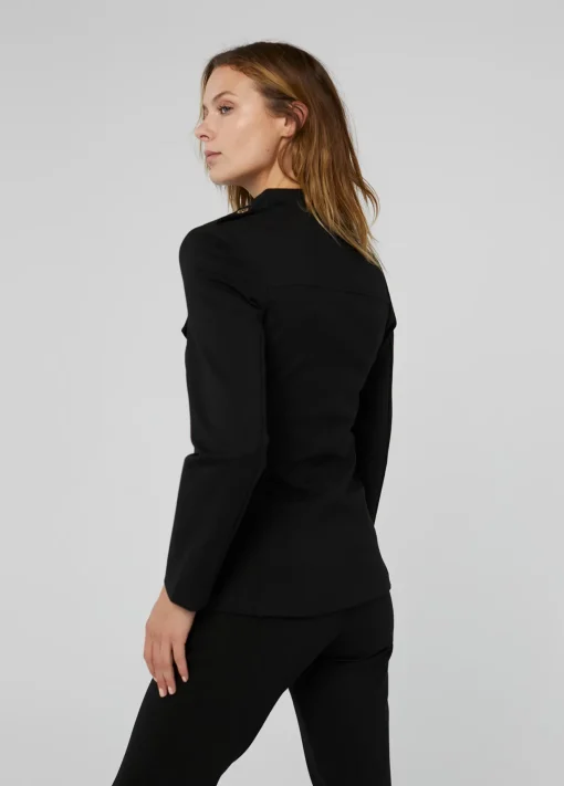 Chaqueta con cremallera