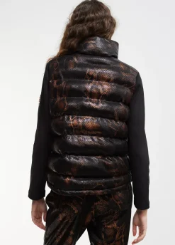 Chaqueta efecto escamas