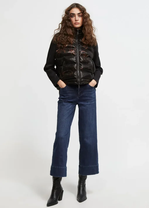 Chaqueta efecto escamas
