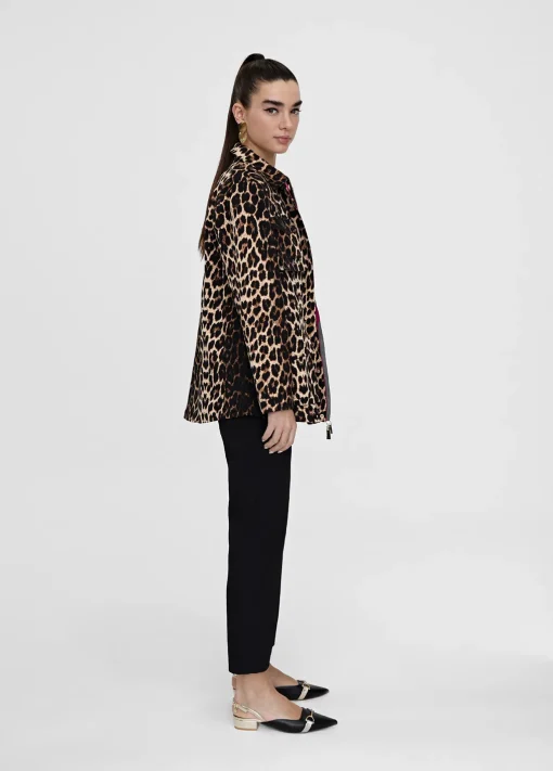 Chaqueta en print animal