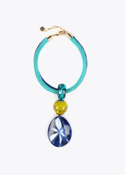Collar con maxi colgante