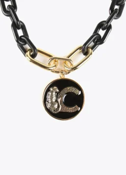Collar con medallón