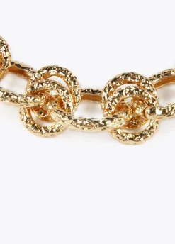 Collar gargantilla dorada con textura