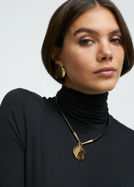 Collar gargantilla medalla