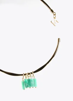 Collar tipo gargantilla