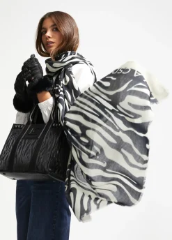Fular logo y estampado zebra