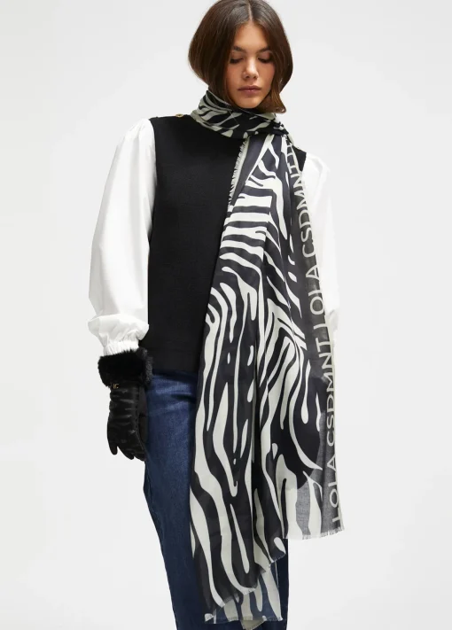 Fular logo y estampado zebra