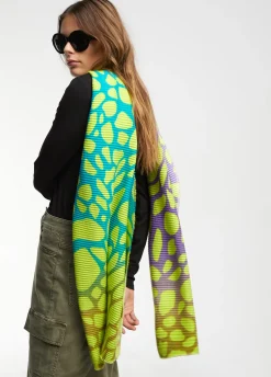 Fular plisado animal print