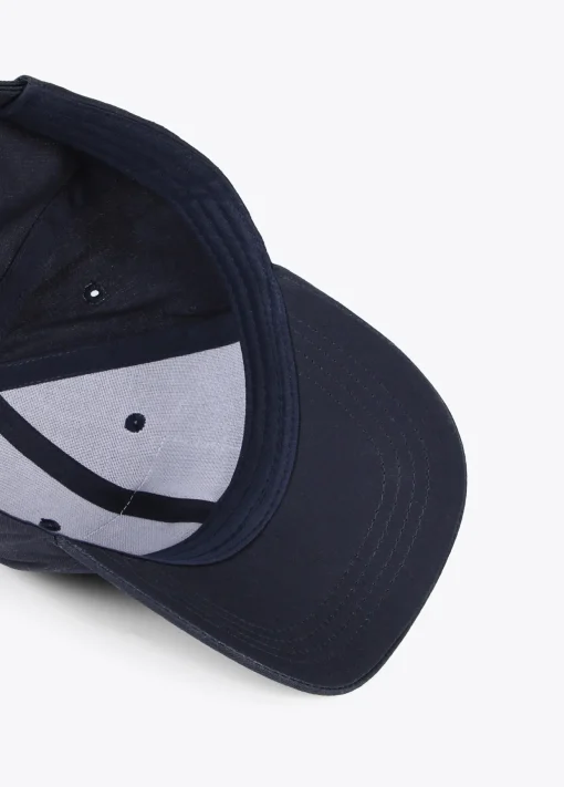 Gorra americana azul edición limitada - Lola Casademunt